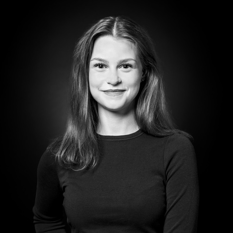 Porträt von Lily Barash, Projektmanagerin bei Cows Online
