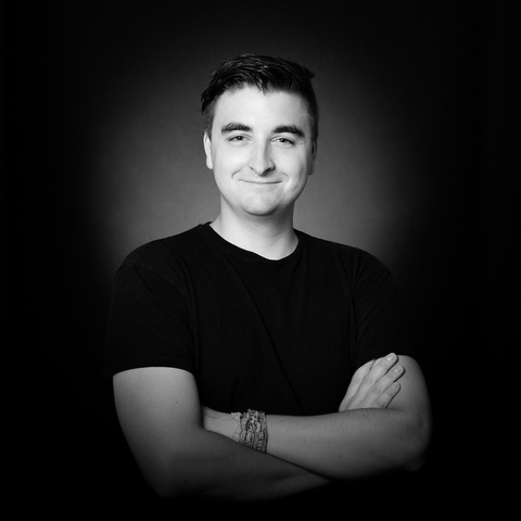 Porträt von Phillip Busch, Systemadministrator bei Cows Online
