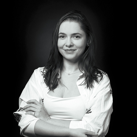 Porträt von Yana Rusolova, Projektmanagerin bei Cows Online